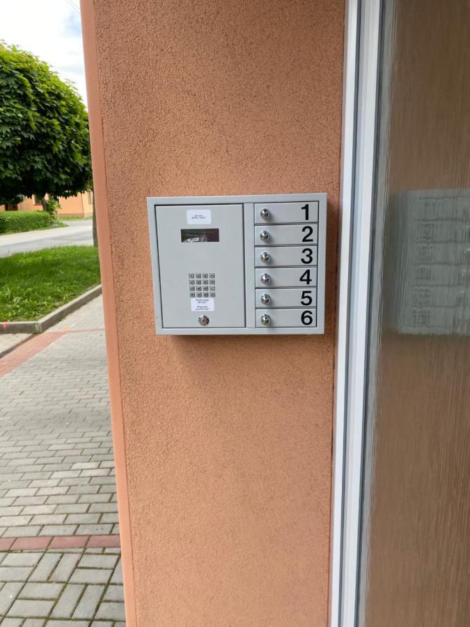 Hotel U Kasny Rajhrad Exterior photo