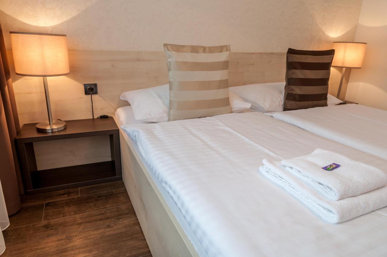 Hotel U Kasny Rajhrad Exterior photo